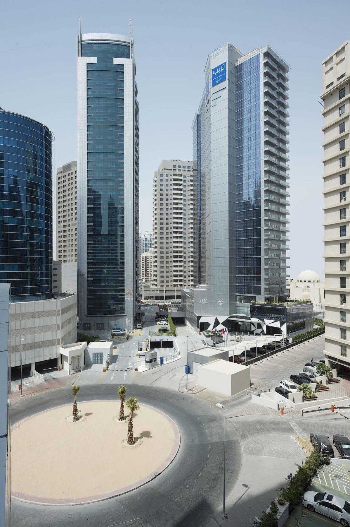 Tryp By Wyndham Dubai Hotel Exterior photo TRTP